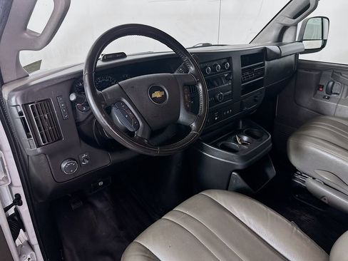 Used 2022 Chevrolet Express 2500 w/ Driver Convenience Package image 29