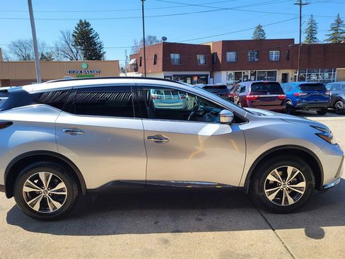 Used 2022 Nissan Murano SV image 8