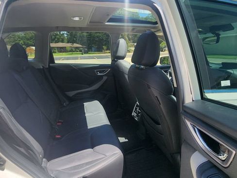 Used 2023 Subaru Forester Limited w/ Popular Package #3 AWD/4WD image 21