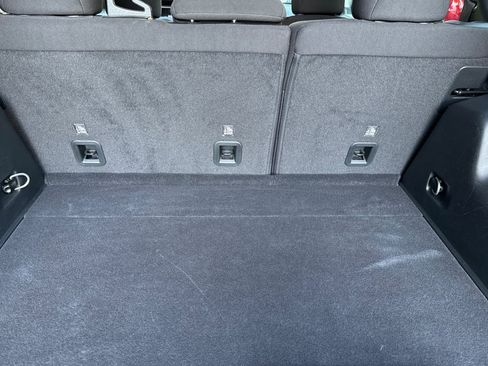 Used 2020 Jeep Cherokee Latitude image 19