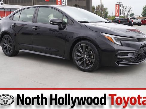 Used 2024 Toyota Corolla SE w/ SE Premium Package image 1