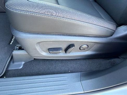 New 2026 Nissan Pathfinder SL w/ SL Premium Package image 21