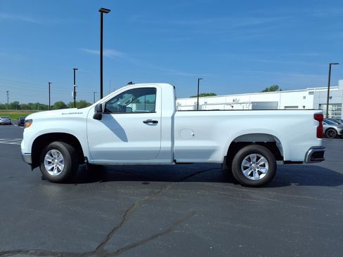 Used 2025 Chevrolet Silverado 1500 W/T image 19