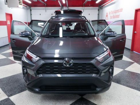 Used 2023 Toyota RAV4 XLE Premium FWD image 28