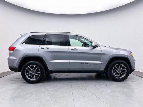 Used 2019 Jeep Grand Cherokee Limited image 17