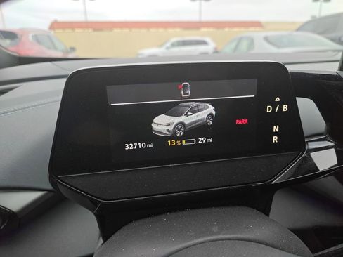 Used 2024 Volkswagen ID.4 S RWD image 10