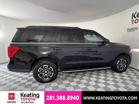 Used 2022 Ford Expedition XLT RWD image 4