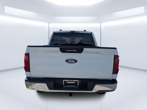 Used 2024 Ford F150 XLT w/ Mobile Office Package image 4
