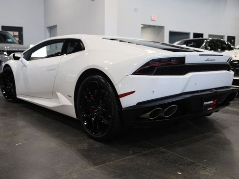 Used 2015 Lamborghini Huracan LP 610-4 image 4