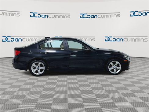Used 2015 BMW 320i Sedan image 2