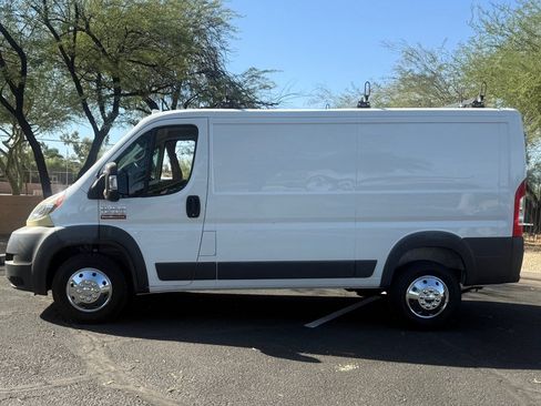 Used 2018 RAM ProMaster 1500 w/ Premium Appearance Group FWD image 2