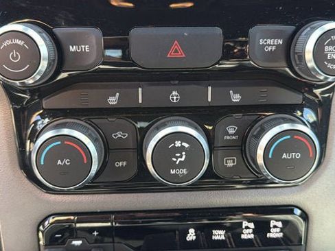 Certified 2022 RAM 1500 Big Horn AWD/4WD image 21