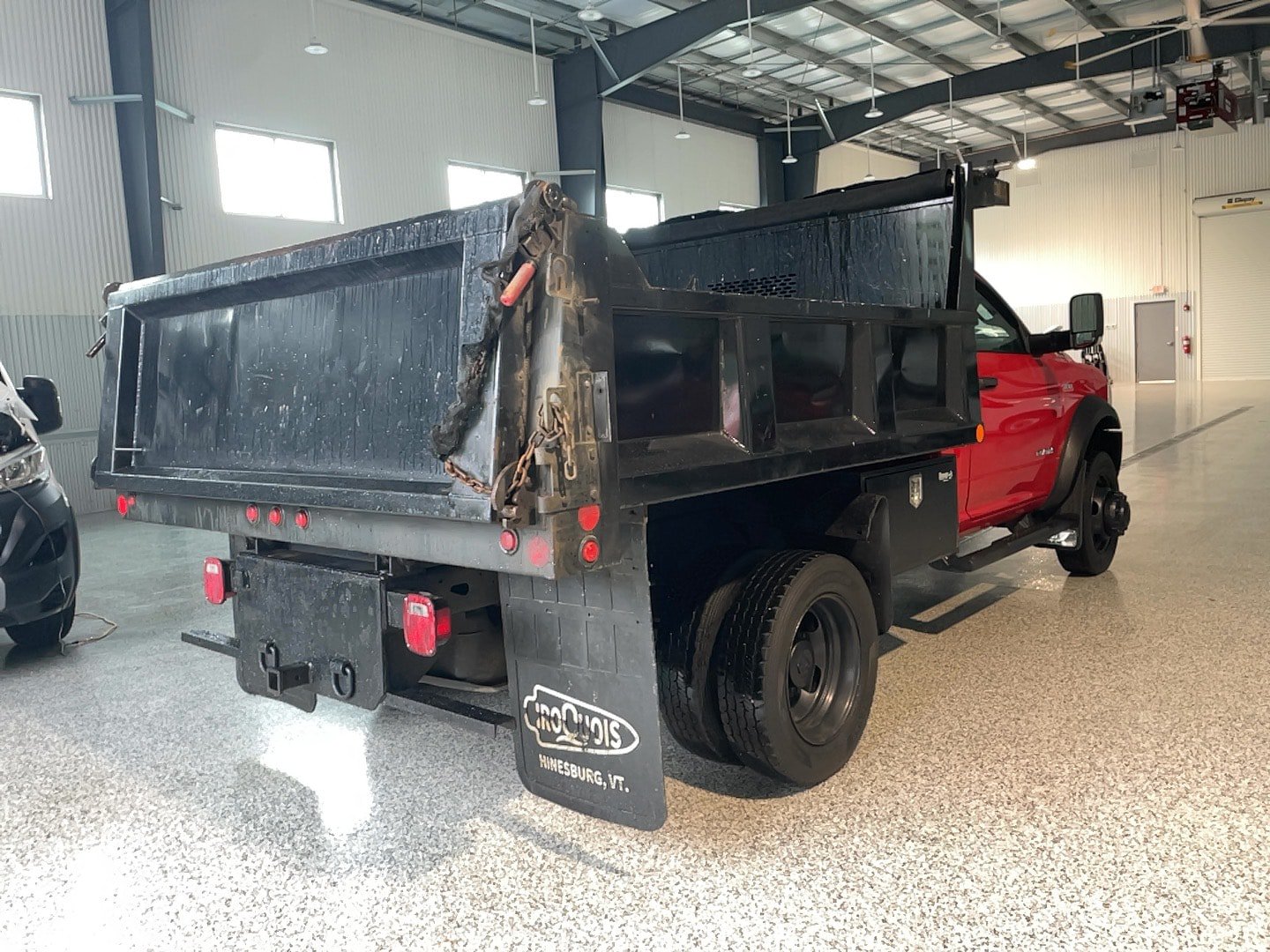 Used 2022 RAM 5500 Tradesman AWD/4WD image 7