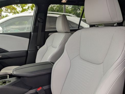 Used 2026 Lexus TX 350 AWD w/ Convenience Package image 6