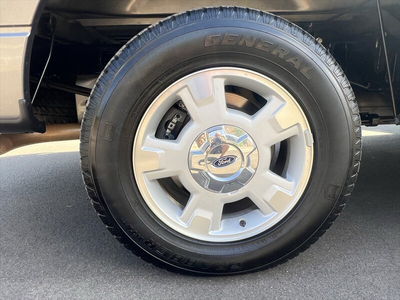 Used 2010 Ford F150 XLT RWD image 10