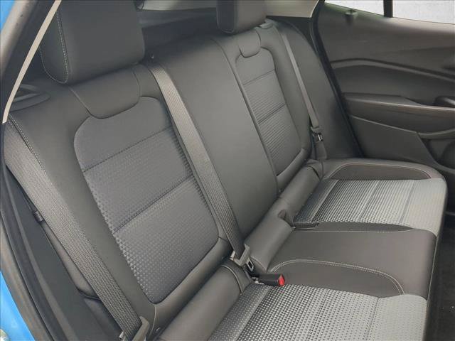 Used 2026 Chevrolet Trax LT w/ LT Convenience Package FWD image 19