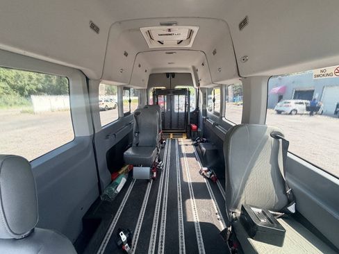 Used 2016 Ford Transit 350 XL RWD image 10