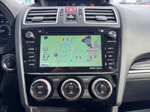 Used 2018 Subaru Forester 2.5i Touring image 4