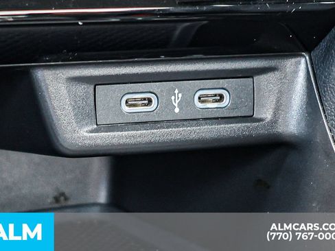 Used 2024 Volkswagen Jetta SE FWD image 38