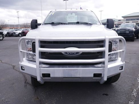 Used 2021 Ford F350 XL w/ Power Equipment Group image 3