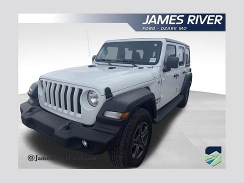 Used 2018 Jeep Wrangler Unlimited Sport S AWD/4WD image 1