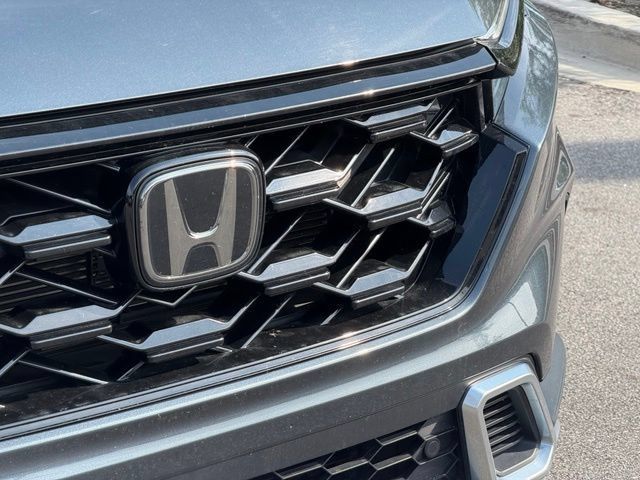 Used 2025 Honda CR-V Sport Touring image 8