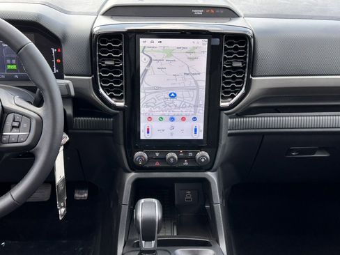 New 2024 Ford Ranger XLT w/ Trailer Tow Package image 19