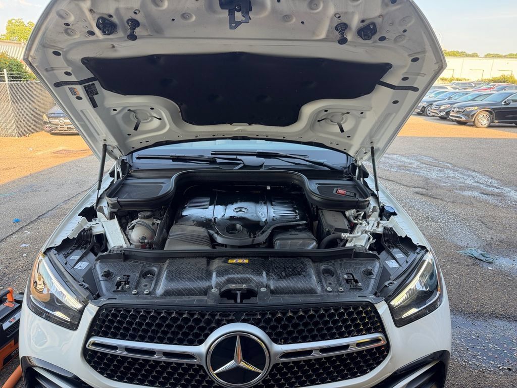 Used 2024 Mercedes-Benz GLE 450 4MATIC image 24