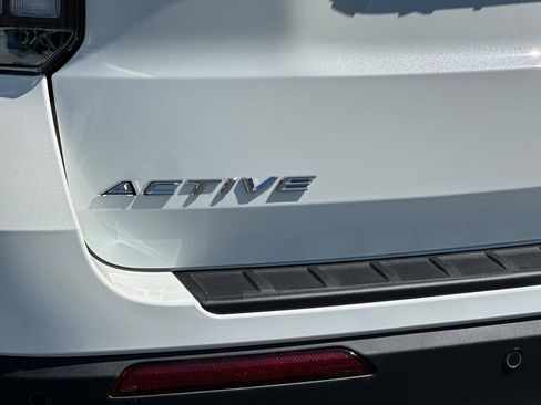 New 2026 Ford Explorer Active RWD image 27