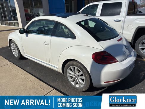Used 2013 Volkswagen Beetle TDI image 5