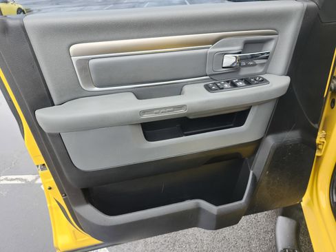 Used 2016 RAM 1500 Big Horn AWD/4WD image 24