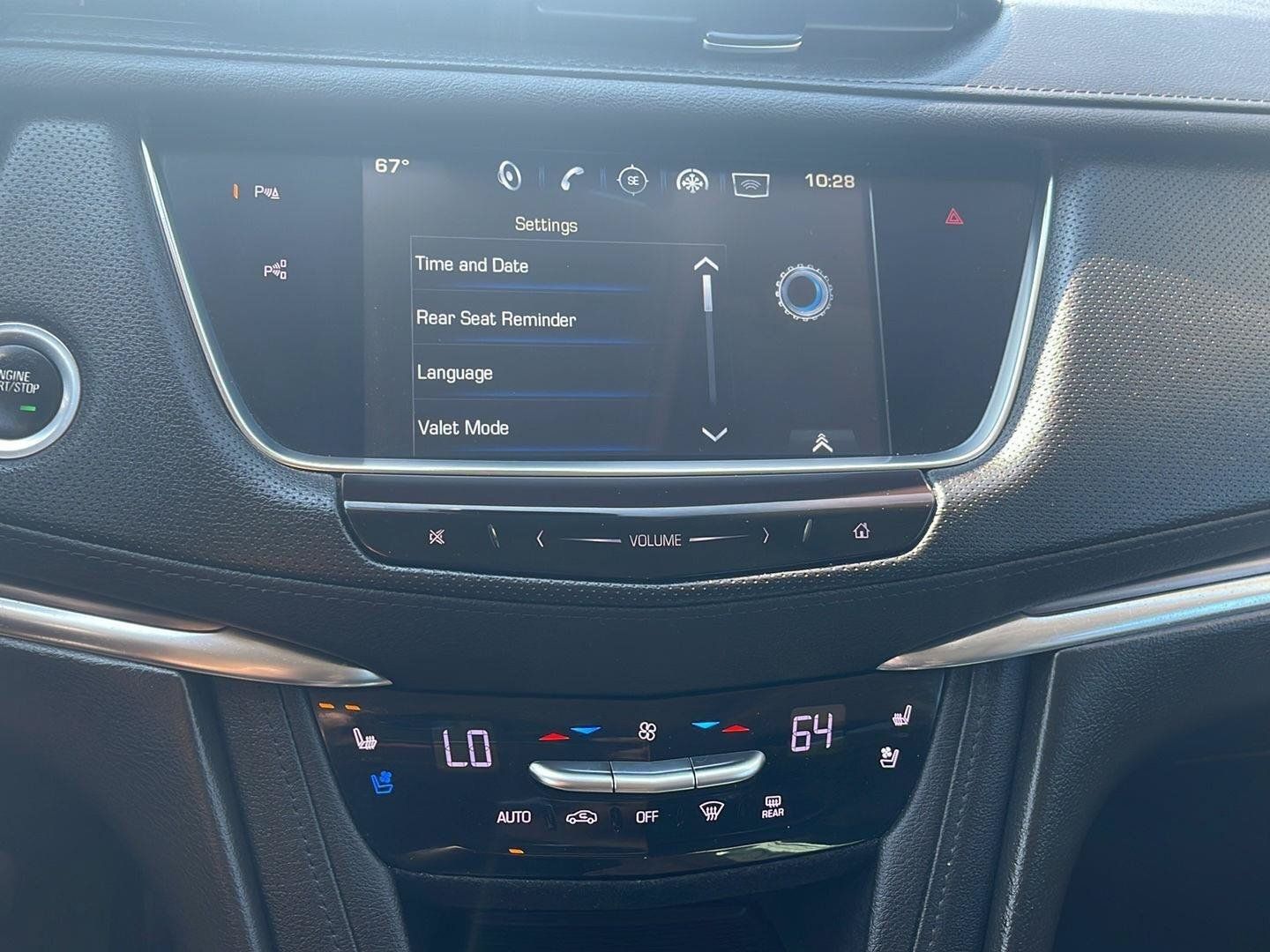 Used 2019 Cadillac XT5 Premium Luxury w/ Driver Assist Package AWD/4WD image 24