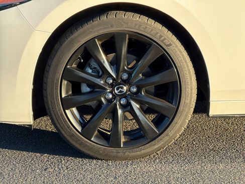 Used 2022 MAZDA MAZDA3 s image 29