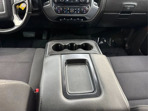 Used 2018 GMC Sierra 1500 SLE w/ SLE Value Package AWD/4WD image 22