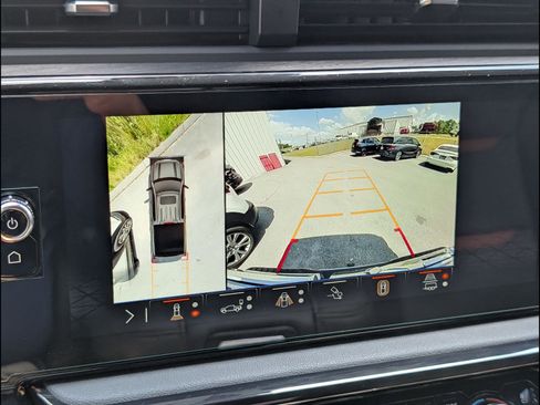 Used 2024 GMC Sierra 1500 AT4 w/ Technology Package image 13