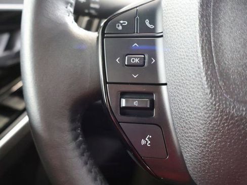 Used 2024 Toyota bZ4X XLE w/ Weather Package image 17