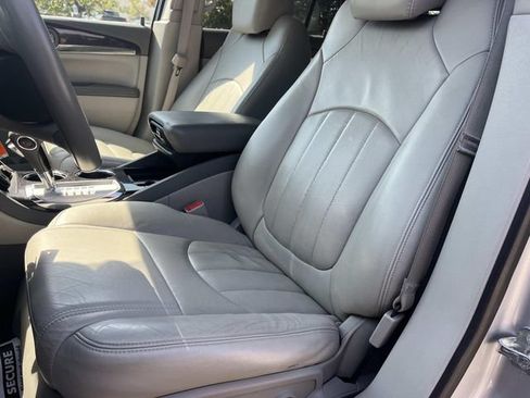 Used 2016 Buick Enclave Leather FWD image 37
