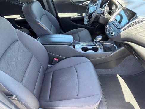 Used 2023 Chevrolet Malibu LT w/ Driver Confidence Package FWD image 8