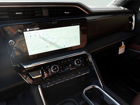 New 2026 GMC Sierra 3500 Denali Ultimate image 15