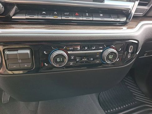 Certified 2026 Chevrolet Silverado 1500 LT AWD/4WD image 16