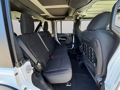 Used 2020 Jeep Wrangler Unlimited Rubicon image 41