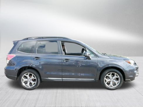 Used 2018 Subaru Forester 2.5i Touring image 8