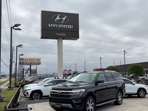 Used 2023 Ford Expedition Limited image 40