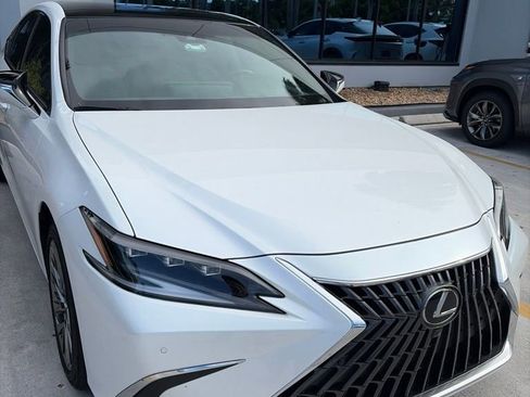Used 2025 Lexus ES 350 Ultra Luxury w/ Accessory Package (Z2) FWD image 1