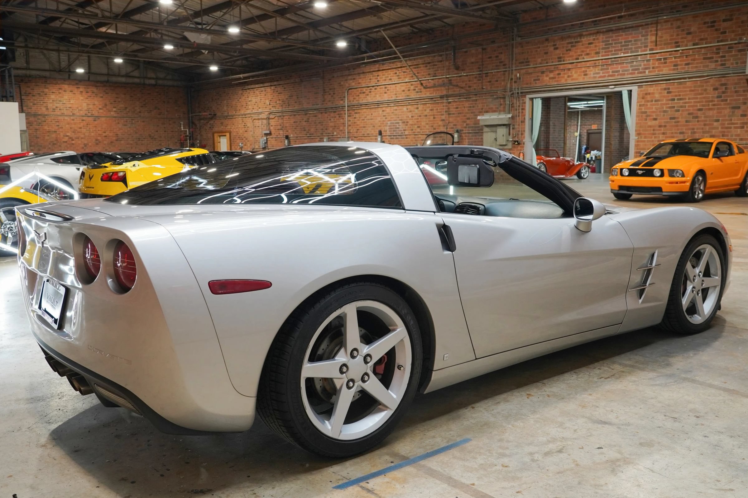 Used 2008 Chevrolet Corvette Coupe RWD image 34