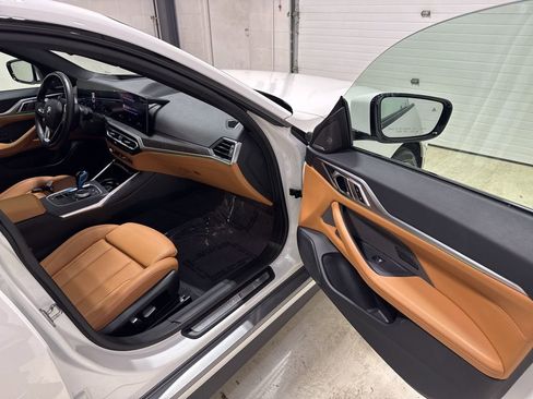 Used 2023 BMW i4 eDrive35 w/ Premium Package image 44