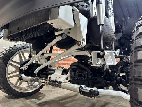 Used 1994 Ford Bronco XLT image 47