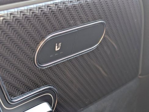 Used 2025 Mercedes-Benz GLB 35 AMG 4MATIC image 11