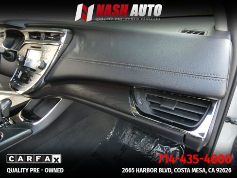 Used 2018 Toyota Avalon XLE Premium w/ Preferred Accessory Package FWD image 32