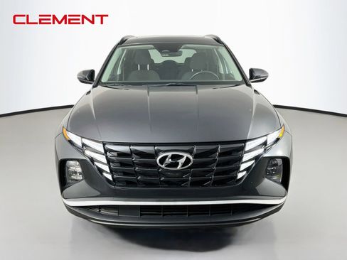 Used 2022 Hyundai Tucson SEL w/ Convenience Package FWD image 3